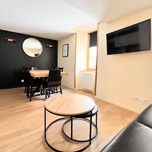 Appartement T3 Au Cœur Du Centre Historique De #2, Briançon