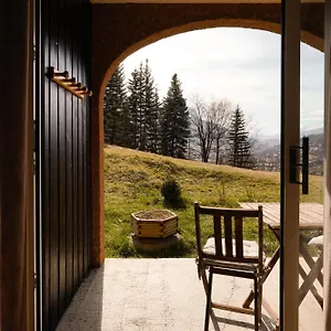 Tres Calme 2 Avec Parking Et Jardin Prive Sur Les Hauteurs De Appartamento